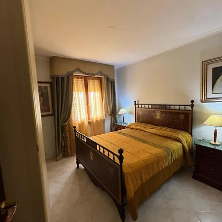 Apartment Pm 1 Via Sanzio *