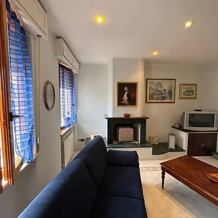 Apartment Pm 1 Via Sanzio *