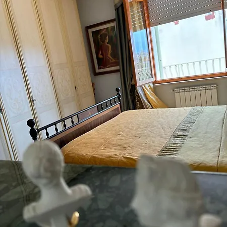 Apartment Pm 1 Via Sanzio