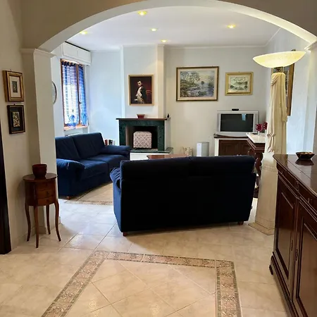 Apartment Pm 1 Via Sanzio